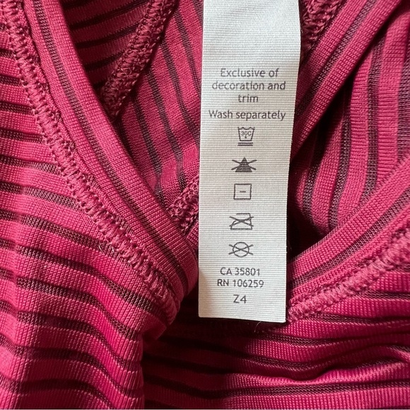 Lululemon striped mesh high neck open back sleeveless tank 13048 - Picture 8 of 10